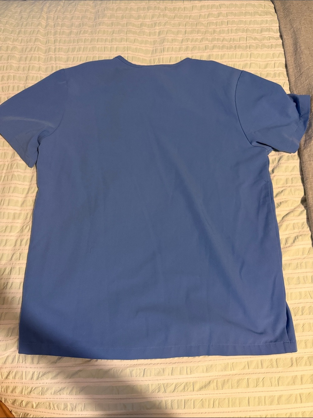 Figs set of 3 Cecil blue men’s Leon scrub tops - Picture 5 of 5